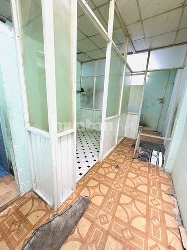 Chính chủ bán nhà Lê Đại Hành Q.11 - 22m2 - 2pn 2wc - chỉ 2,95 tỷ