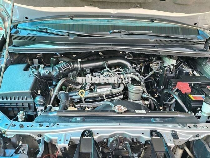 Gia đình bán xe Innova 2019