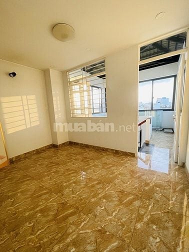 GẤP BÁN NGAY CHỢ BÀ CHIỂU - HẺM XE HƠI - 6 TẦNG - 61m2 - 10,9 TỶ TL