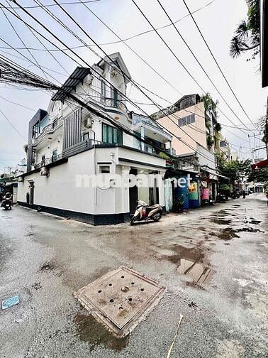 CẦN BÁN NHÀ 2 MT LÔ GÓC CHÍNH CHỦ PVC