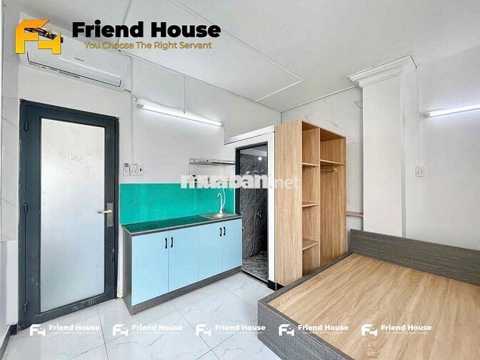 Studio full nội thất cửa sổ trời