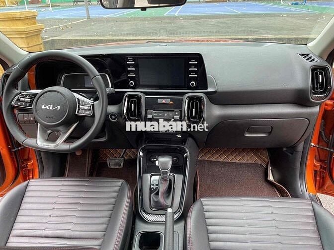 Kia Sonet 2023 Luxury 1.5 AT - 20000 km