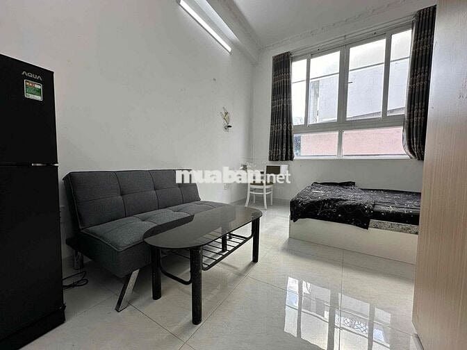 Cho Thuê Căn Hộ Studio Cửa Sổ Lớn Full NT Ngay Trường Sa Quận 3