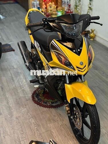 Ex xuống áo 2010 vàng đen siêu đẹp nợ xấu đưa 8tr5