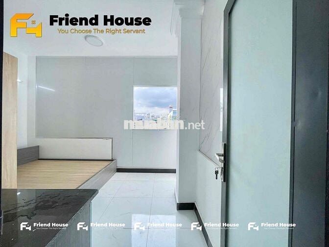 Studio full nội thất cửa sổ trời