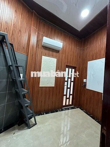 474/18 Sư Vạn Hạnh, 2PN, 2WC, 2 khu bếp, 1 Sân thượng