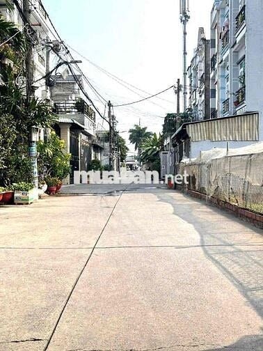 nhà mặt tiền giữ sổ hồng chính 1 trệt 1 lầu 2 phòng ngủ 2 tolet