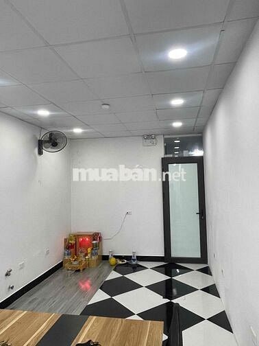 Tặng tiền cọc nhà sang lại VPhong 51 Nguyễn Trãi