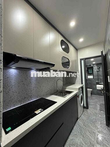 BÁN TT NGUYỄN CÔNG TRỨ tầng 2 - 3 ngủ + 2vs - giá 4.55tỷ