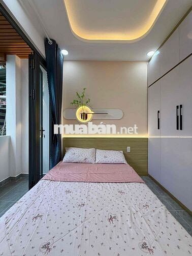 Bán Nhà Hẻm Lớn - Sát Mặt Tiền -Khu Dân Trí