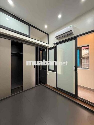 BÁN TT NGUYỄN CÔNG TRỨ tầng 2 - 3 ngủ + 2vs - giá 4.55tỷ