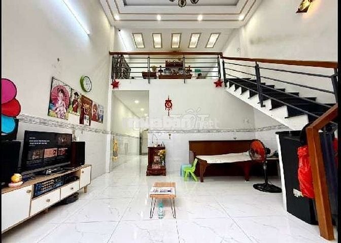 Bán Nhà Thới An 16.Trêt lửng 2pn 2wc.#giá 3ty7 tl.dt nhiều ngang đẹp