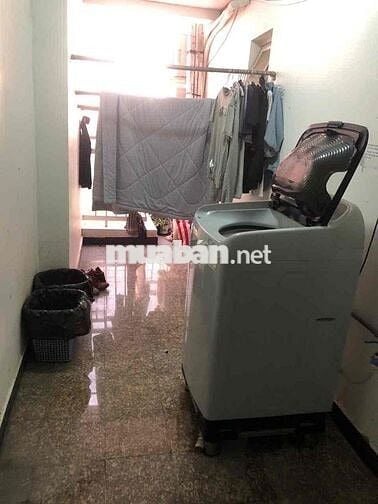 phòng hai triệu ở đường lê văn lương, ib mình nhé