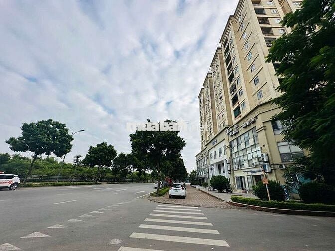 BÁN CĂN HỘ KĐT RESCO 101M2-3PN-CĂN GÓC-NHÀ MỚI ĐẦY ĐỦ NỘI THẤT Ở NGAY