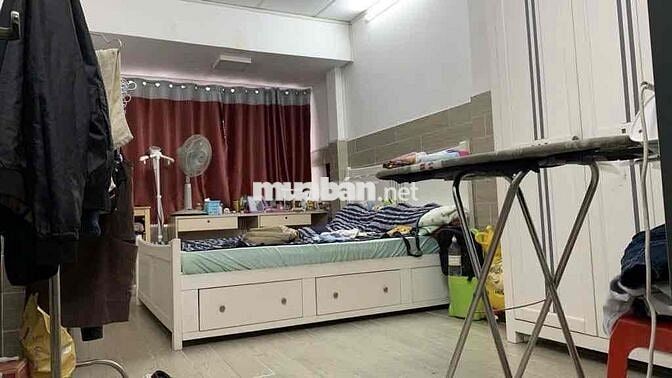 Nhà khu dân cư hiện hữu Hoàng Diệu- Đoàn Văn Bơ