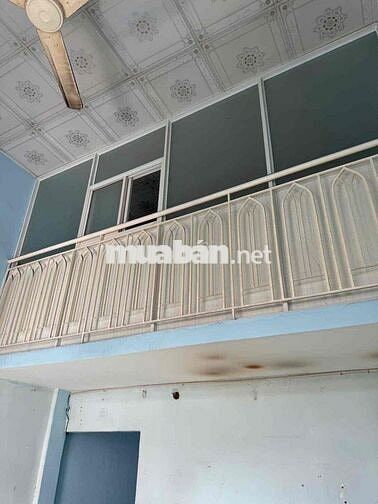 NHÀ LÔ PHẠM THẾ HIỂN CÁCH MẶT 2 CĂN