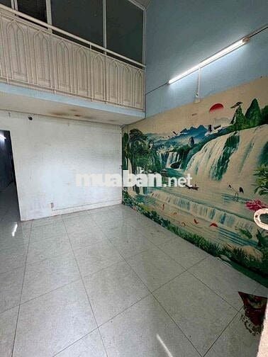 NHÀ LÔ PHẠM THẾ HIỂN CÁCH MẶT 2 CĂN