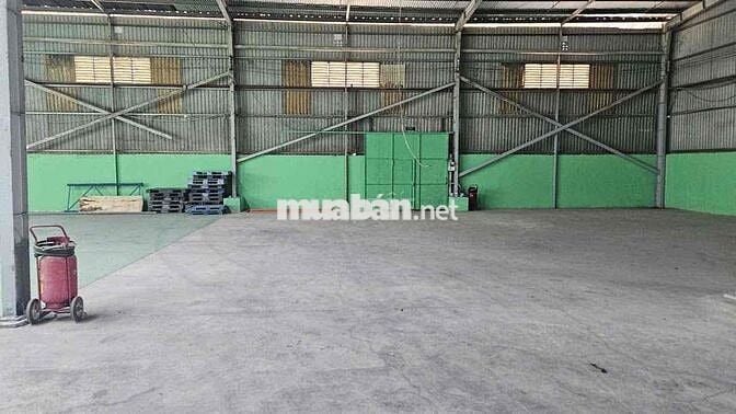 Cho thuê kho, xưởng 1000m2 đường xe Conten PCCC tự động
