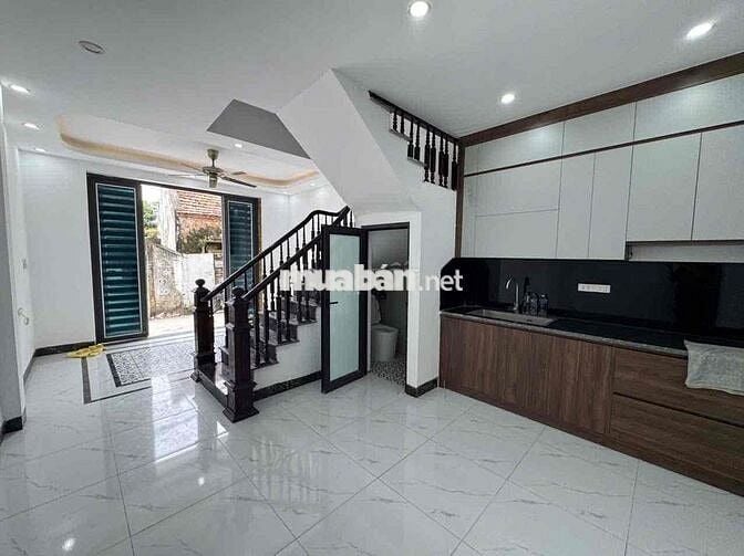 3.1 tỷ ô tô đỗ cửa- Nhà Phường Chương Mỹ, Phụng Châu- gần Đh Thể Thao 3.1 tỷ ô tô đỗ cửa- Nhà Phường Chương Mỹ, Phụng Châu- gần Đh Thể Thao