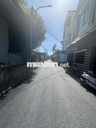 cho thuê trọ có gác lửng đường nam cao gần sự phạm , bách khoa