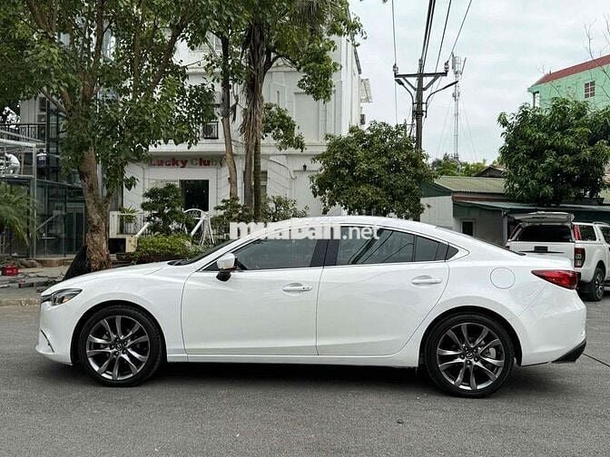 Mazda 6 2017 2.0L Premium - 80000 km