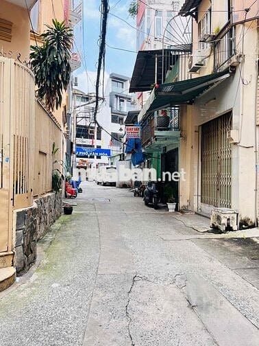 Chủ XC bán nhà nở hậu HXH Huỳnh Văn Bánh, 54m2, 3 tầng, 4PN,giá hơn 9