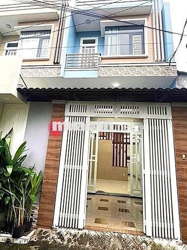 Nhà mới ở ngay, sát mặt đường Trần Hưng Đạo, 70 m2, 2 tầng, 3 ngủ, Tru