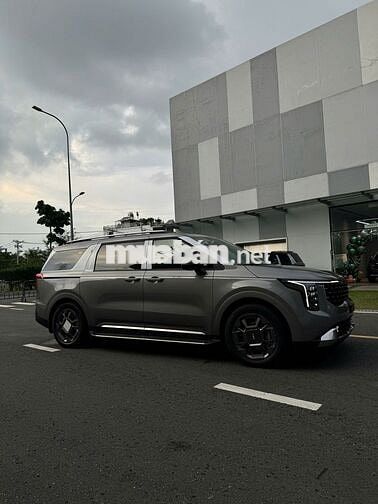 KIA CARNIVAL HEV 2025 (XĂNG ĐIỆN)