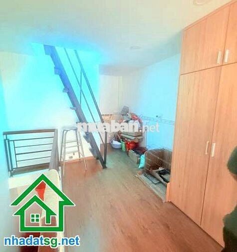 NHÀ HXH DÂN TỘC, TÂN PHÚ – 3 TẦNG ĐẸP Ở NGAY - 2PN - 2WC