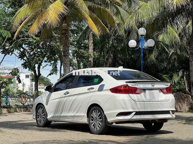 Honda City 2018 1.5 TOP - 95000 km