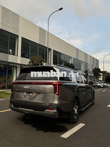 KIA CARNIVAL HEV 2025 (XĂNG ĐIỆN)