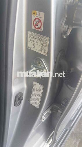 Toyota Fortuner 2020 máy xăng nhập khẩu