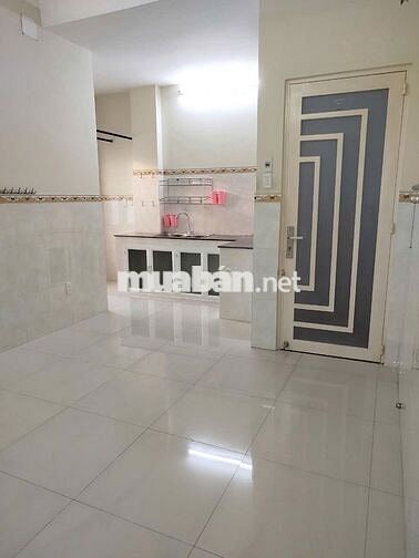 Căn hô 70 m2 - 2PN - 2 Toalet - 6,5 triệu - Q.8 Chợ Phạm Thế Hiển