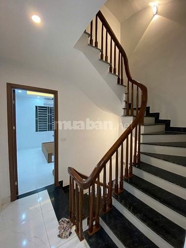 🚗 Nhà dân xây cực chắc – Sân chơi trước nhà – Oto 50m – Đại Mỗ hot!