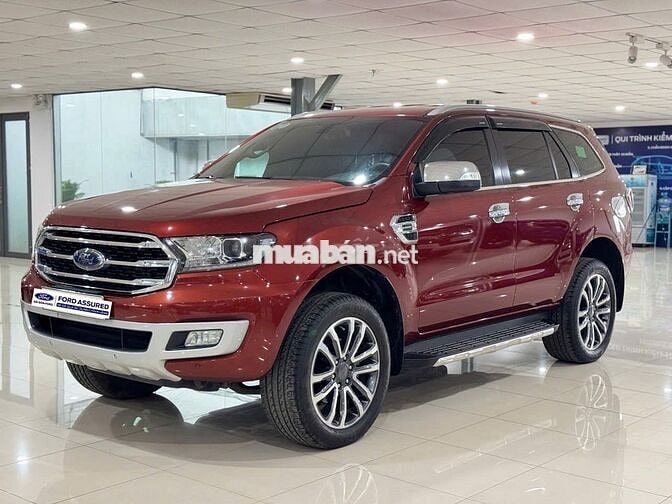 Ford Everest Titanium 4x2 2020 - 35000 km