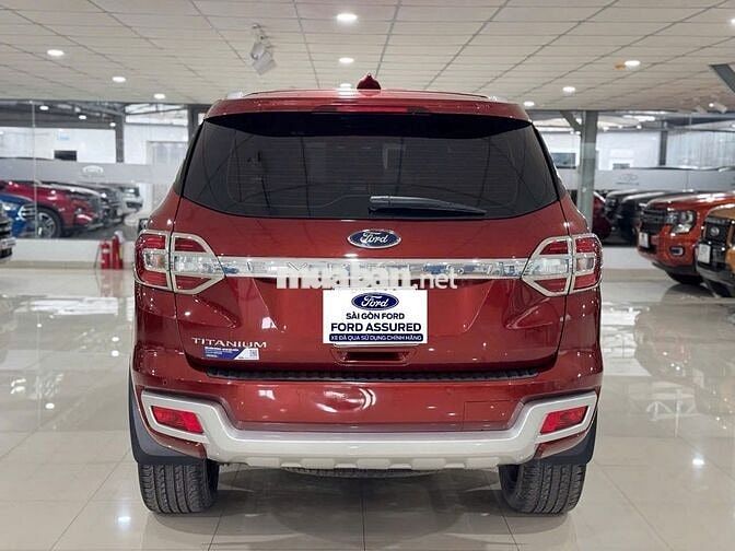 Ford Everest Titanium 4x2 2020 - 35000 km