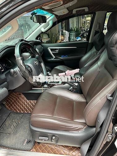 Toyota Fortuner 2019 2.7V 4x2 AT - 90000 km