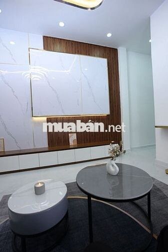 CHÍNH CHỦ BÁN NHÀ SÁT SÂN BAY TSN 3 TẦNG HXH 60M2 2 MẶT HẺM 4 PN 4 WC