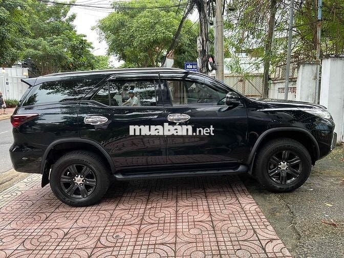 Toyota Fortuner 2019 2.7V 4x2 AT - 90000 km