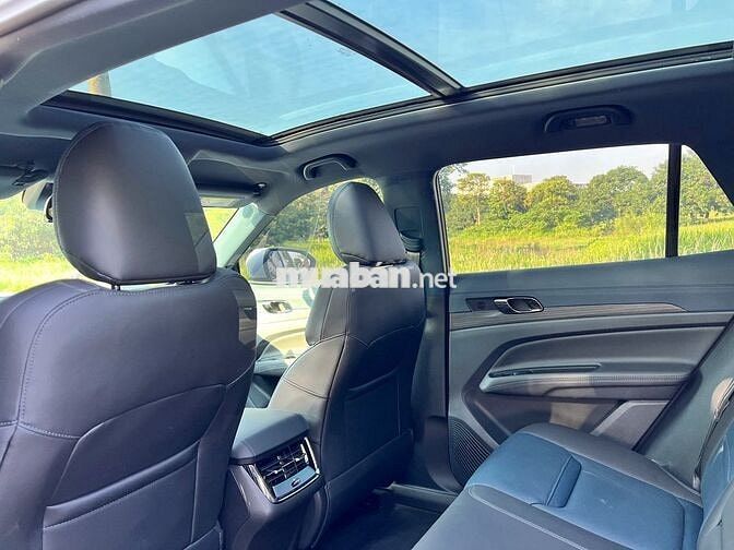 Ford Territory titanium X đk t6/2025 siêu lướt