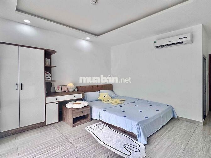 Nhà full nội thất giá cực rẻ ngay ngã tư Phú Nhuận - Chợ Bà Chiểu