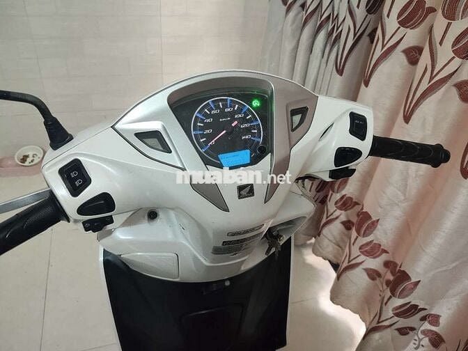 Đổi xe bán Lead Biển TP, máy nguyên rin cực kỳ êm