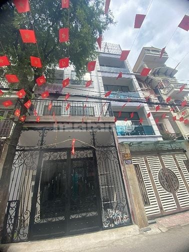 Bán nhà 7 tầng THANG MÁY phố Kim Mã, Quận Ba Đình, MB 40m2 Bán nhà 7 tầng THANG MÁY phố Kim Mã, Quận Ba Đình, MB 40m2