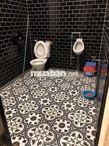 Cho thuê nhà mặt tiền cống quỳnh quận 1