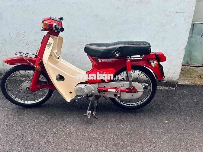 DD,DM. Sơn zin sườn đẹp, máy móc zin êm.