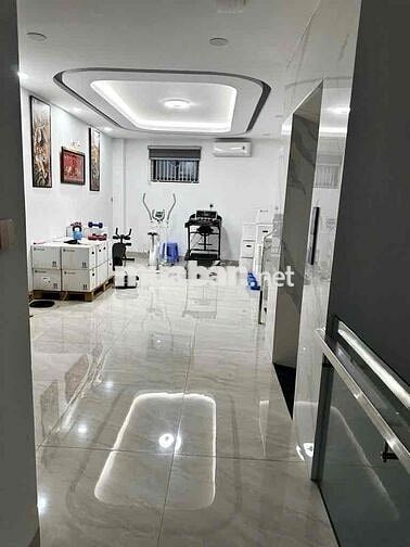 Nhà 117m2-8 tầng thang máy-Hẻm xe tải-Trần Bình Trọng