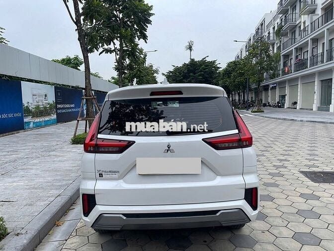 Xpander 2024 premium màu trắng