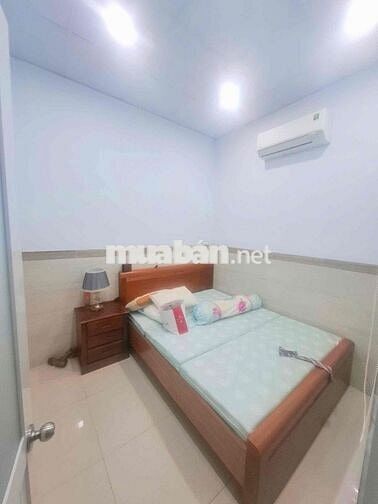 CHO THUÊ NHÀ NGUYÊN CĂN ĐẦY ĐỦ NỘI THẤT. GẦN QUẢNG TRƯỜNG