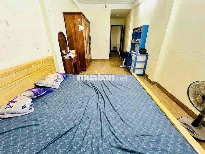 30M RA LÊ QUANG ĐẠO-OTO CÁCH 2 NHÀ - NHÀ DÂN - SẴN Ở