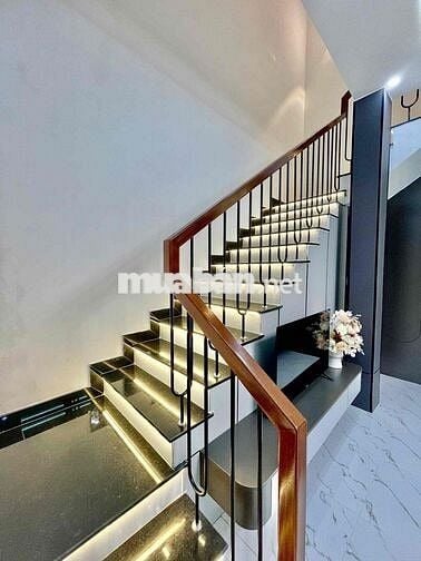 🔥🔥SIÊU PHẨM NHÀ 2 TẦNG 2 MÊ NGAY GIỮA TRUNG TÂM THÀNH PHỐ ĐÀ NẴNG NHÀ